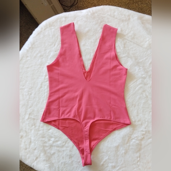 Free People Intimately. NWT. Size Large - Picture 5 of 8